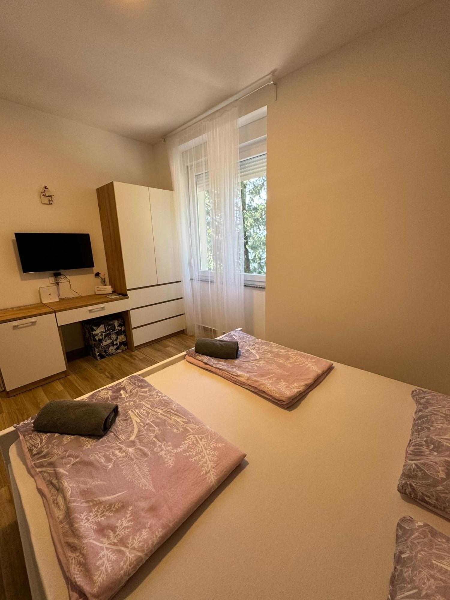 Villa Lovorka By Villa Eva Omišalj Habitación foto