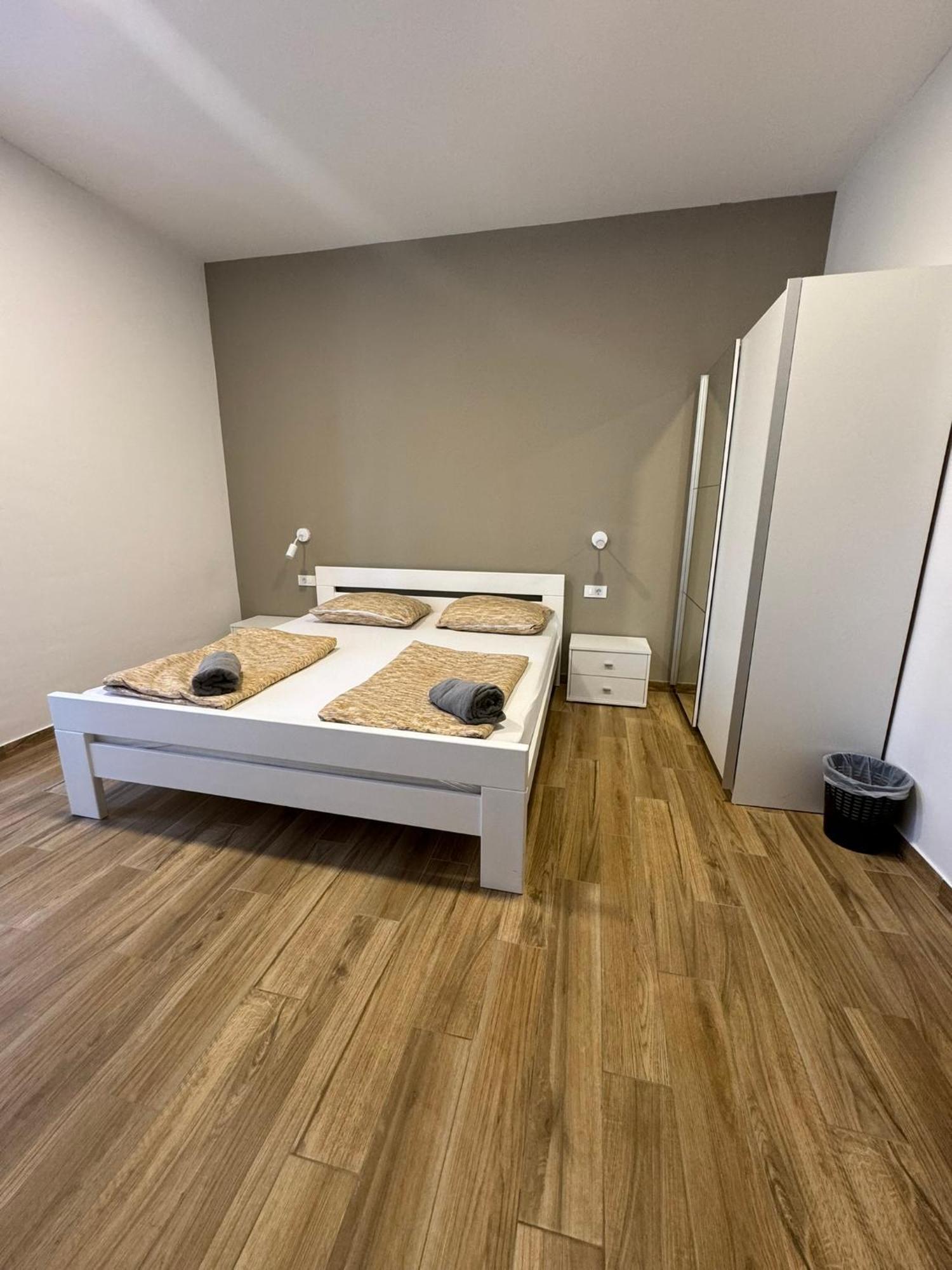 Villa Lovorka By Villa Eva Omišalj Habitación foto