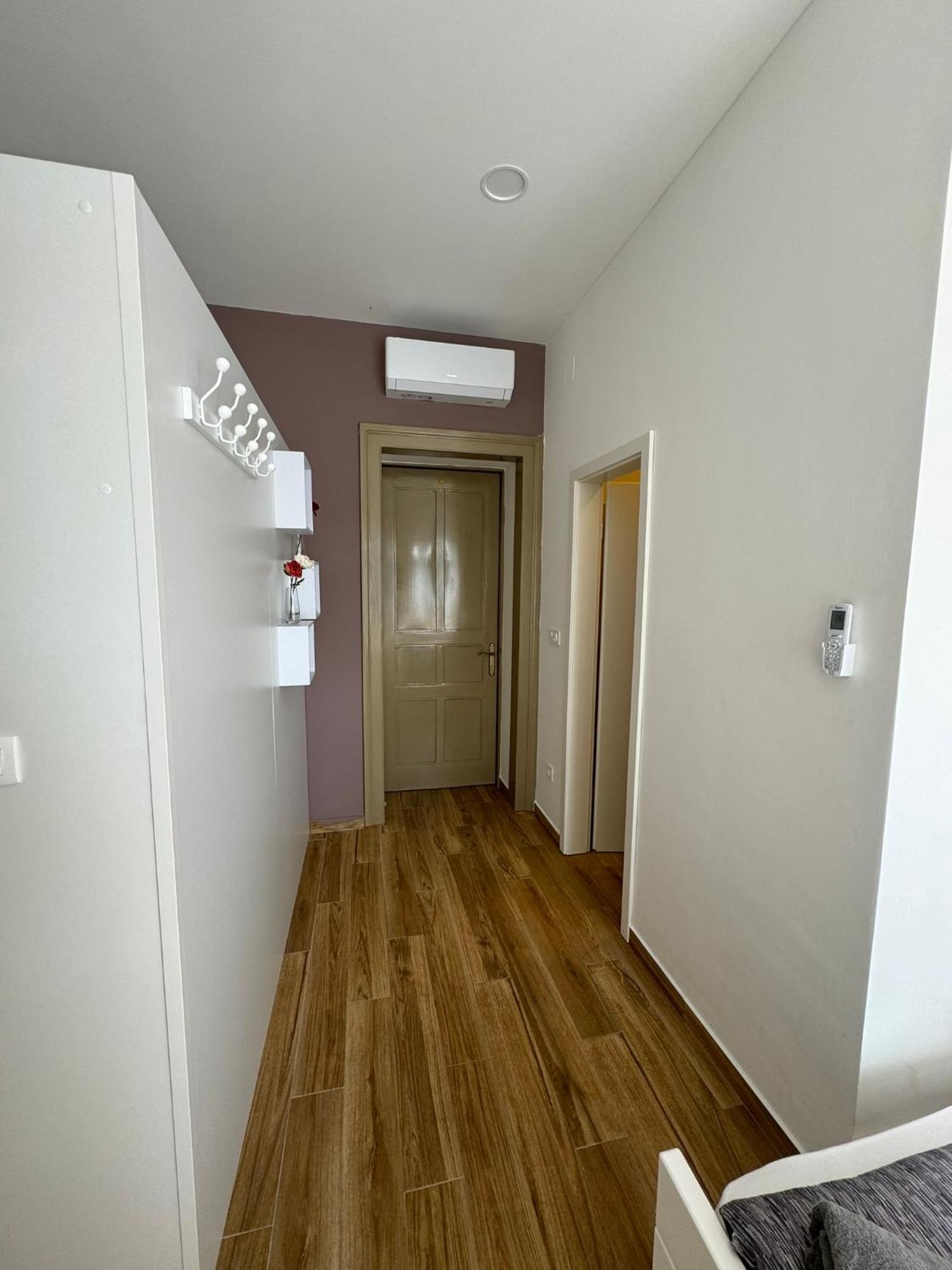 Villa Lovorka By Villa Eva Omišalj Habitación foto