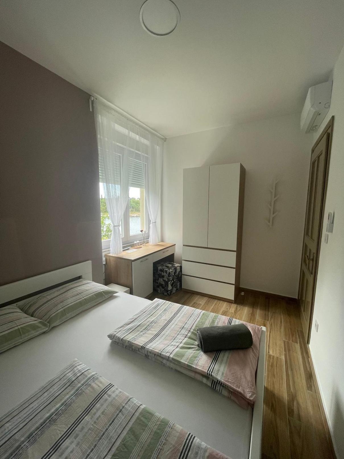 Villa Lovorka By Villa Eva Omišalj Habitación foto