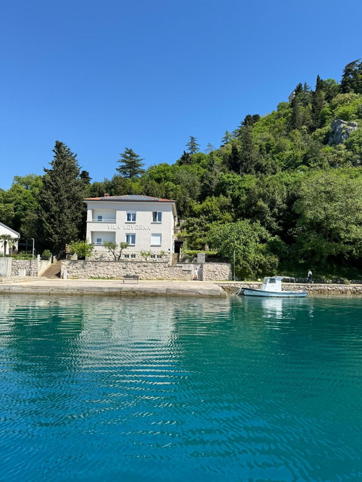 Villa Lovorka By Villa Eva Omišalj Exterior foto